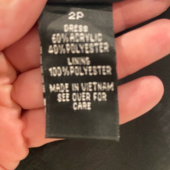 AGB Dress 2p two piece ready for the office or the office Christmas party. - Picture 9 of 9